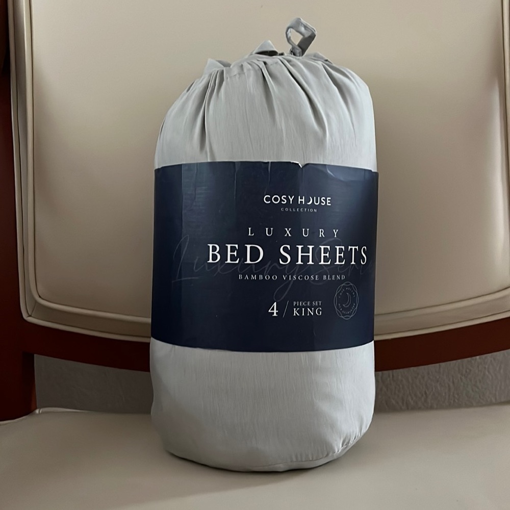 NWT $149 Cosy house  Luxury bamboo  sheets  Silver